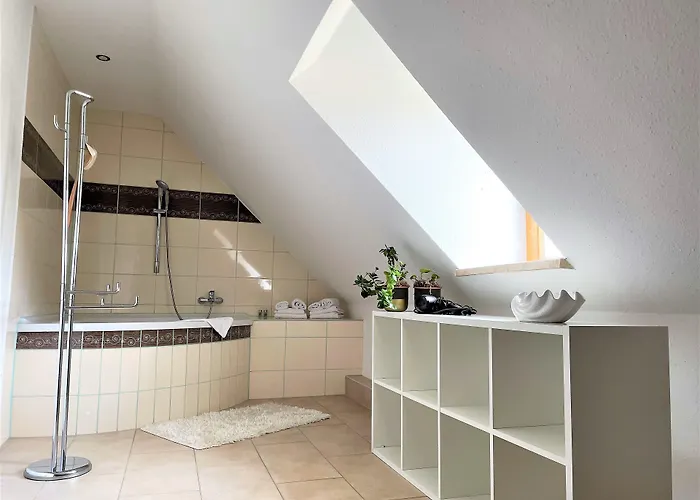 Schloss Weissenburg 3*